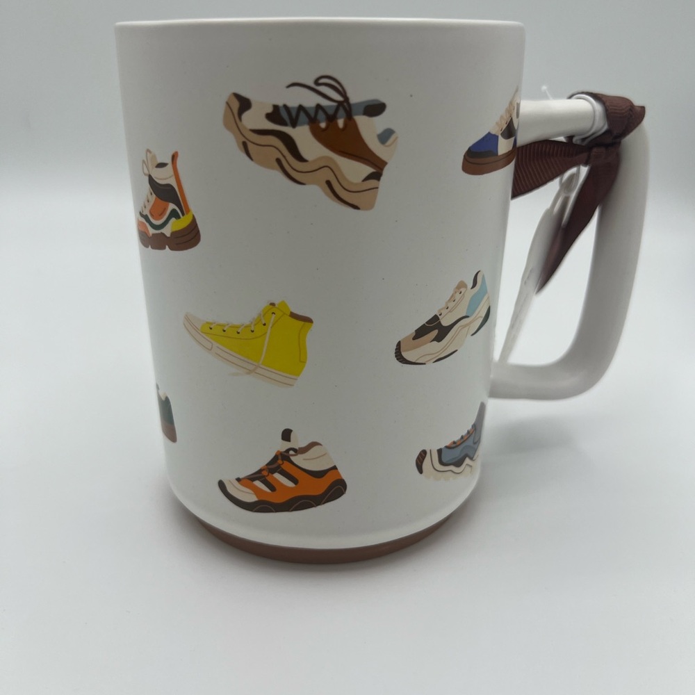 Eccolo White Mug with Multicolor Sneaker and running shoes designed